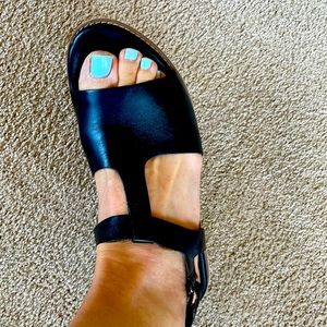 Size 11 Clark’s black sandals
